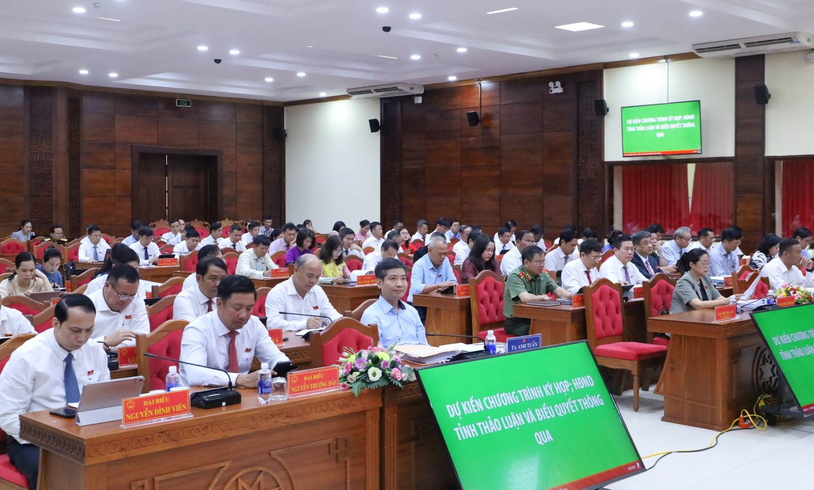 Khai mạc Kỳ họp Chuyên đề lần thứ Hai, HĐND tỉnh Đắk Lắk khóa X, nhiệm kỳ 2021 – 2026